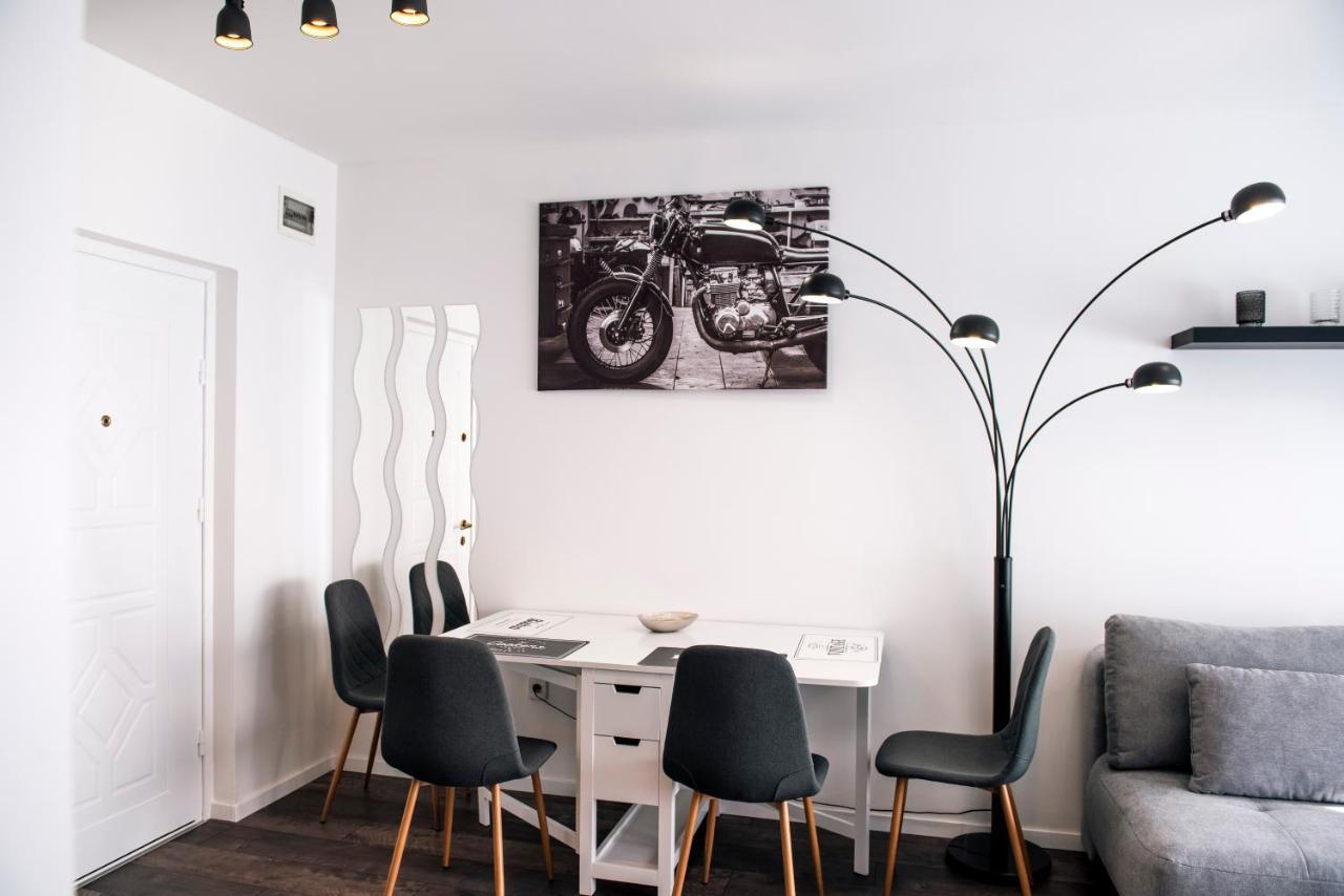 Апартаменти Anavrin Apartman Free Parking Печ Екстер'єр фото